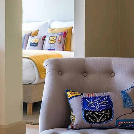 Les Du Champagne De Venoge Hotel 4*