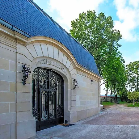 Les Du Champagne De Venoge 4*