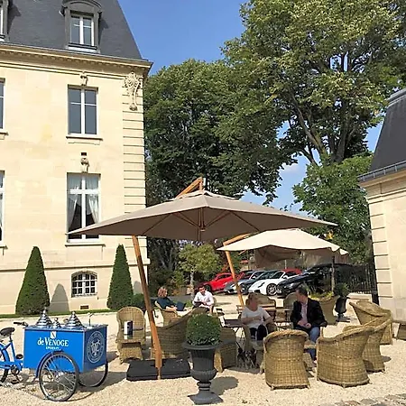 Les Du Champagne De Venoge Hotel
