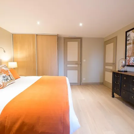 Les Du Champagne De Venoge Aparthotel Épernay