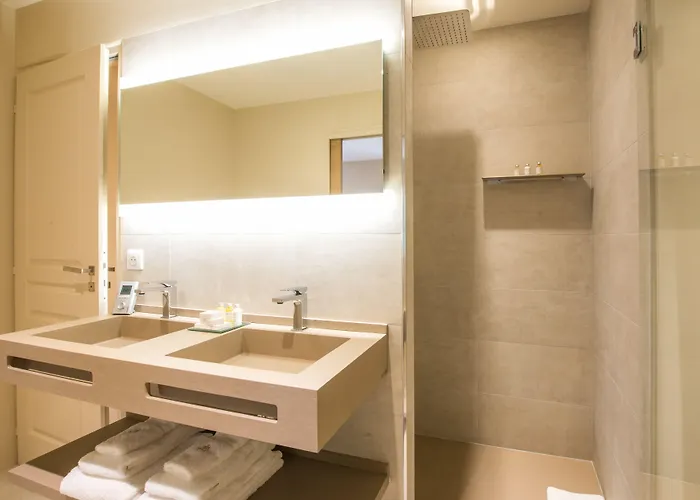 Les Du Champagne De Venoge Szálloda