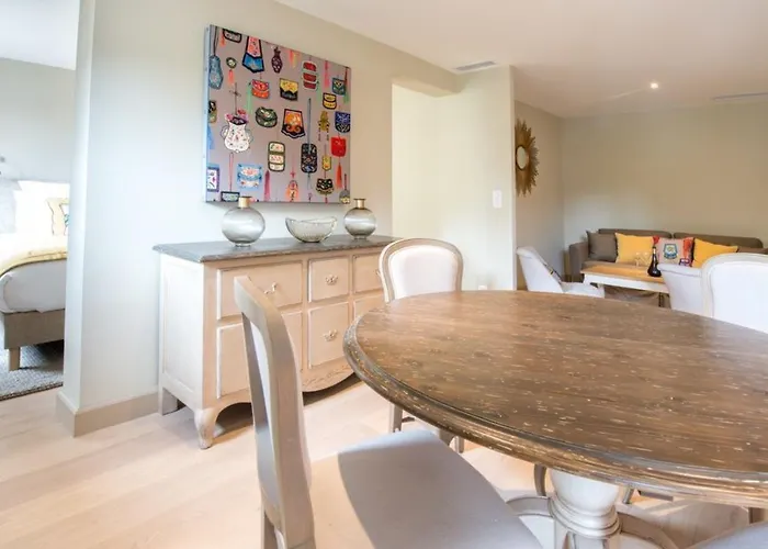 ホテル Les Du Champagne De Venoge エペルネー