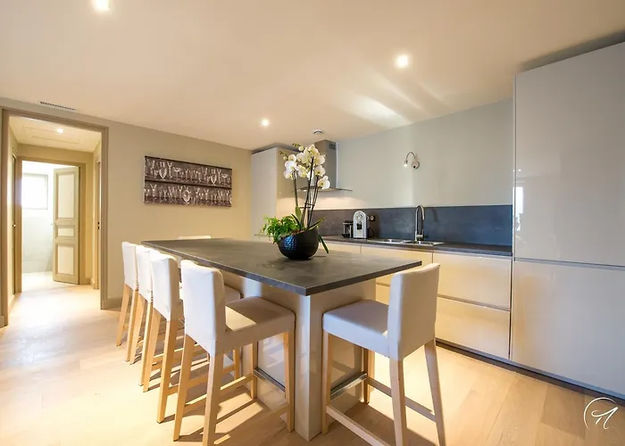 Les Du Champagne De Venoge 4*