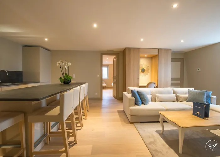 Les Du Champagne De Venoge 4*